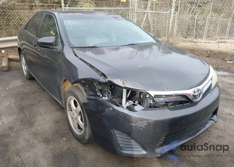 2012 Toyota Camry Le z USA, uszkodzony, nr VIN 4T1BF1FK0CU087882